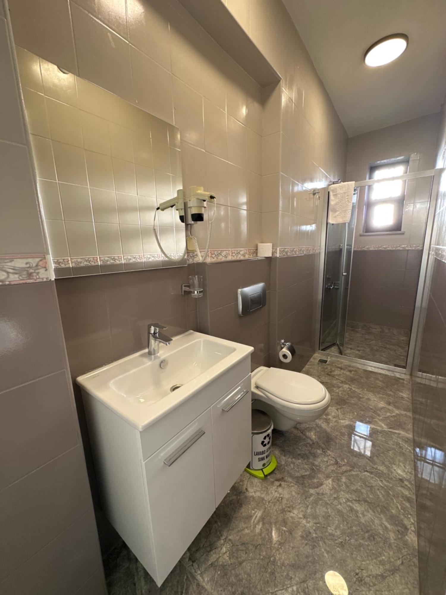 Terrace Guesthouse Стамбул Экстерьер фото